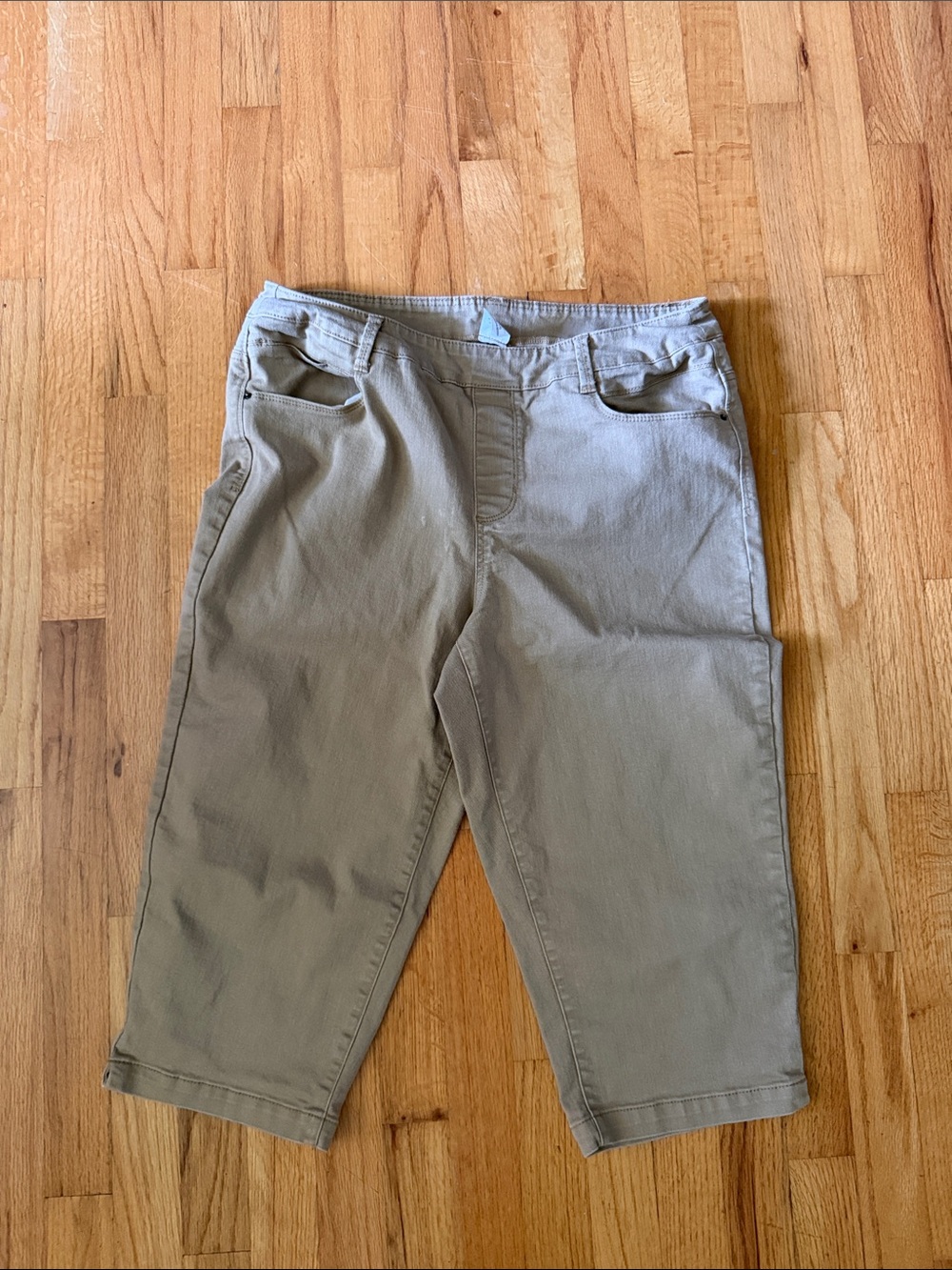 Vintage capris